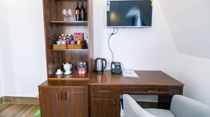 Deluxe Double Room Single Use, 1 King Bed, Ensuite, City View | Room amenity - Hodota The Blessed Virgin Dalat (Da Lat)
