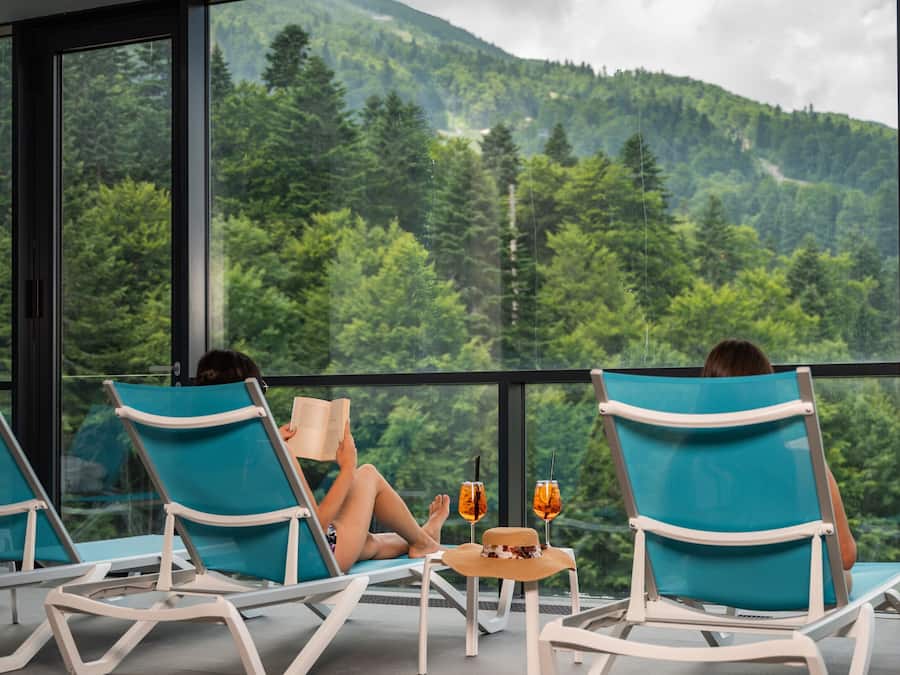 Couples treatment rooms, Turkish bath, aromatherapy, massages