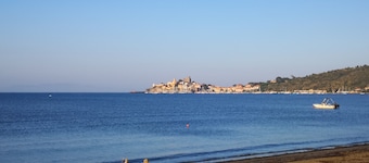 Discovering the Maremma: Talamone