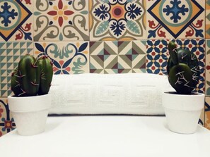 家庭雙人房 | 浴室 | 淋浴設備、吹風機、毛巾、肥皂