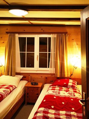 4 bedrooms, iron/ironing board, travel crib, WiFi