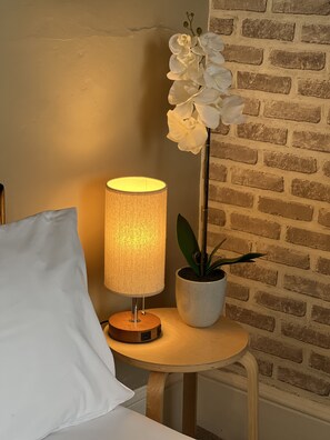 1 bedroom, WiFi, bed sheets - Cosy charming flat close to the beach (Llanfairfechan)