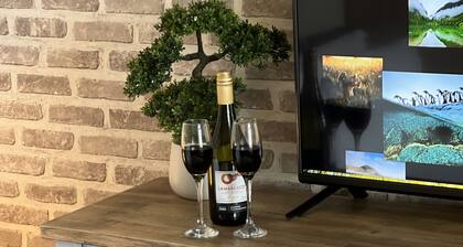 Cosy charming flat close to the beach