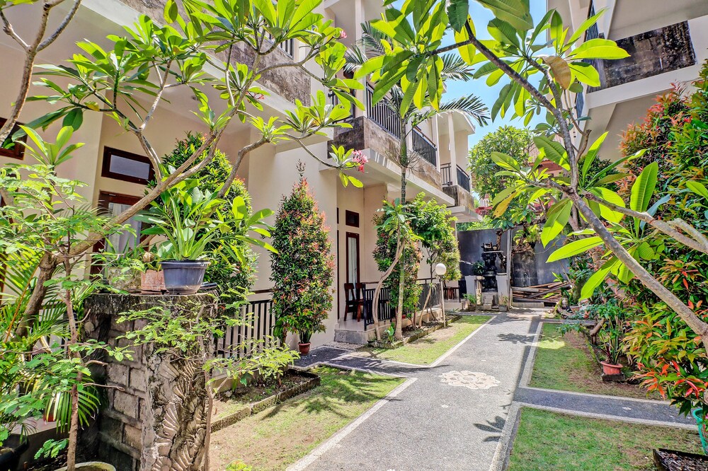 OYO 92017 Sari Agung Hotel
