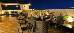 Restaurant - Pride Biznotel Canopus Digha (Kanthi)