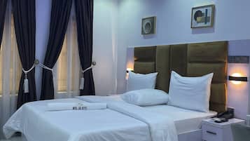 Classic Room | 1 bedroom, individually furnished, desk, laptop workspace