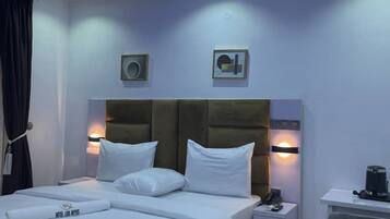 1 bedroom, individually furnished, desk, laptop workspace