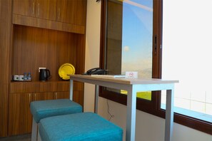 Deluxe Studio Suite