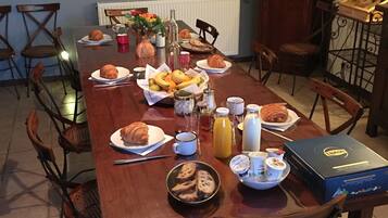 Colazione continentale inclusa, servita tutte le mattine