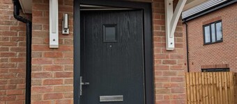 1 Bed Apartment Sleeps 2 - Parking & Wifi