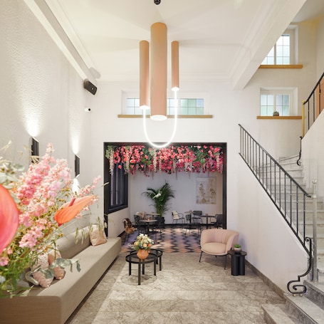 Rosa Hotel