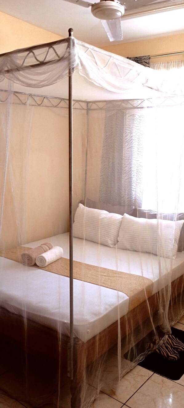 1 chambre, fer et planche Ă repasser, Wi-Fi, literie fournie