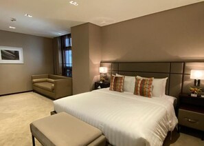 Executive Room | Individually furnished, desk, laptop workspace, free WiFi