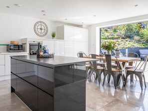 Cottage | Interior - 7 Beachdown (Kingsbridge)