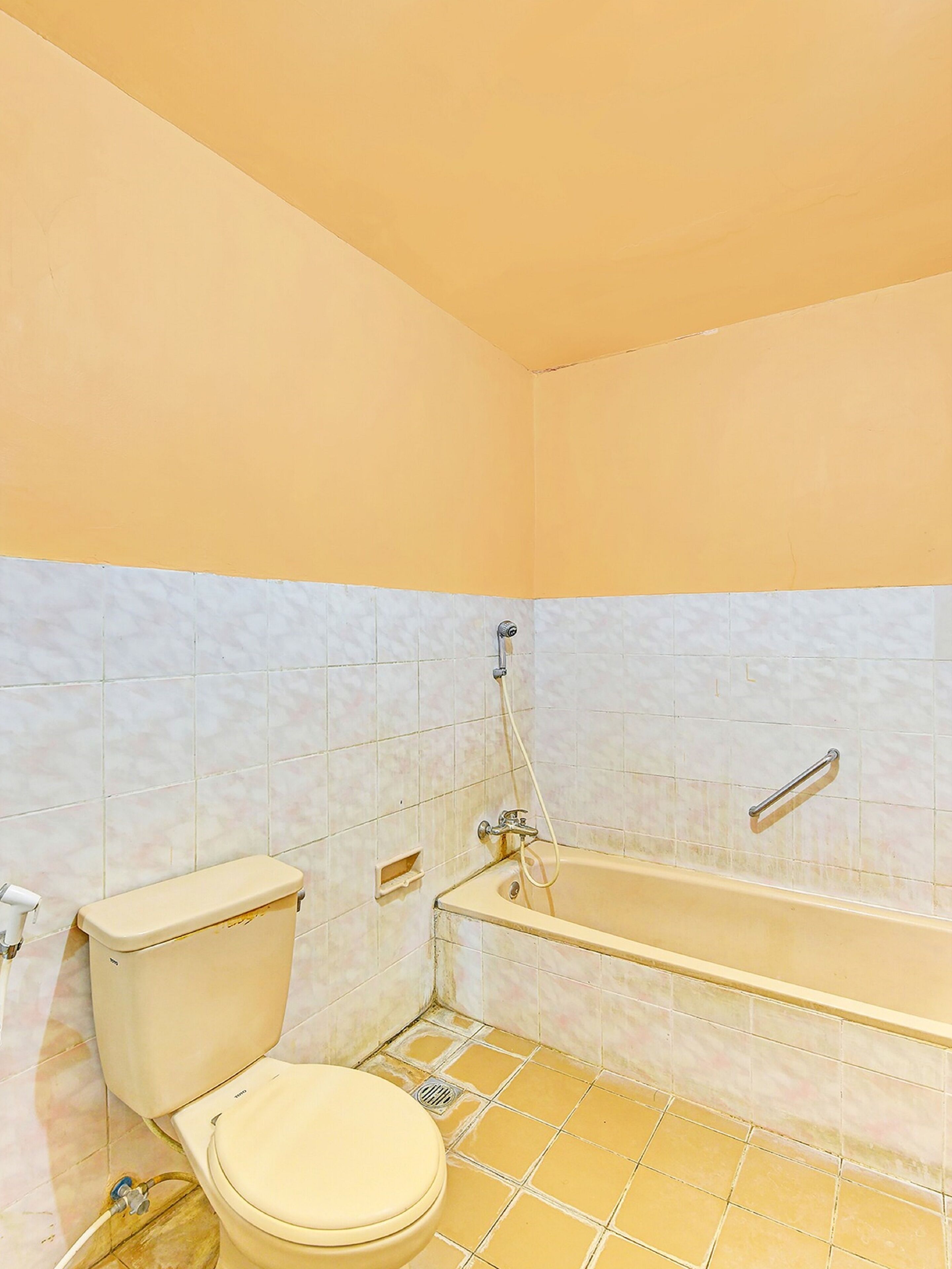 OYO 91503 Hotel Gedong Ayu