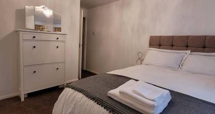 Tastefully Decorated 1 bed Flat Near Abbeywood