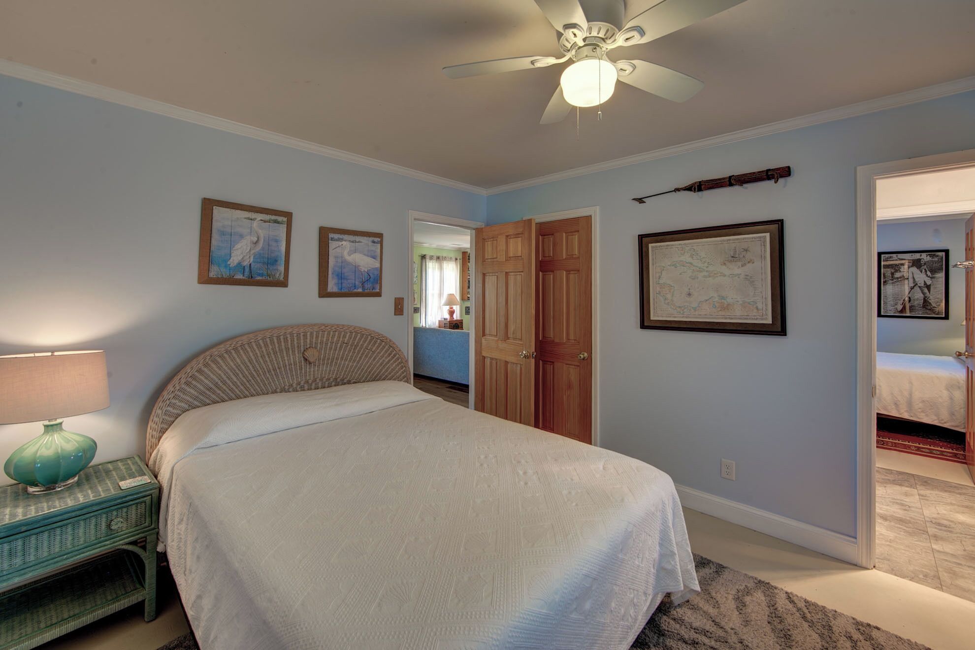 2 bedrooms, WiFi, bed sheets