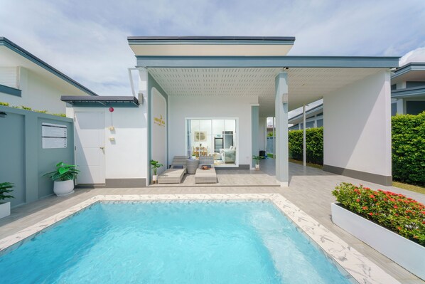 การตกแต่งภายนอก