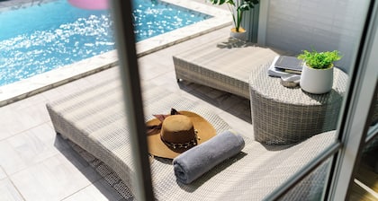 Lark Pool Villa Krabi