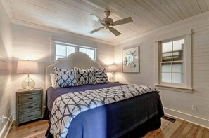4 bedrooms, iron/ironing board, free WiFi, bed sheets