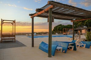 Outdoor pool, pool loungers