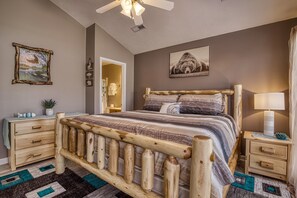 2 bedrooms, iron/ironing board, Internet, bed sheets