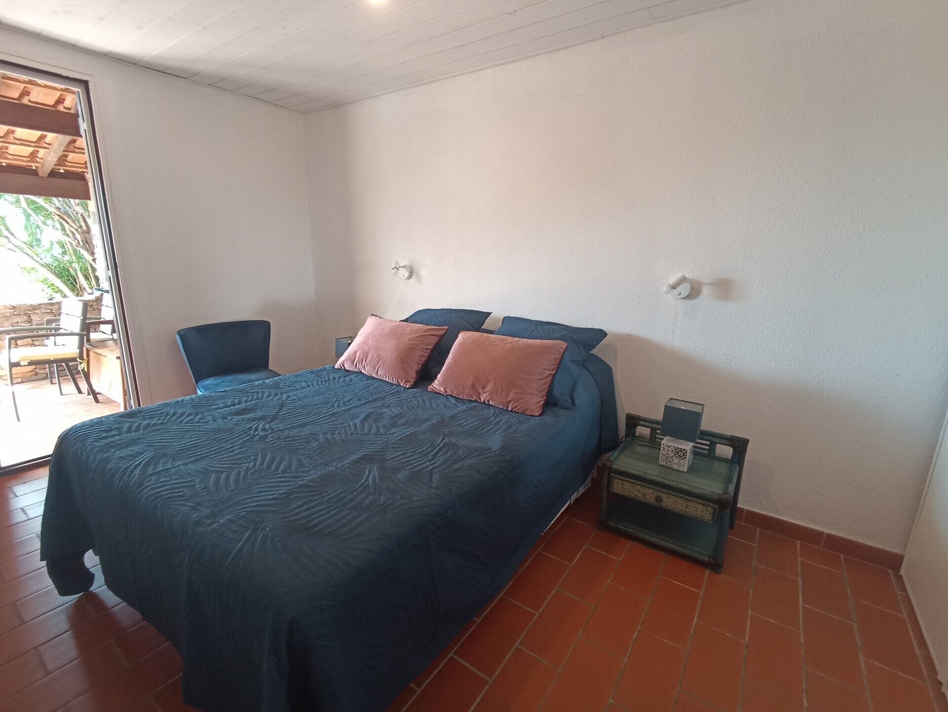 House with sea view 3 bedrooms with shared swimming pool + tennis court Valcros area