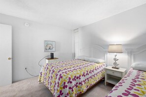 1 bedroom, iron/ironing board, free WiFi