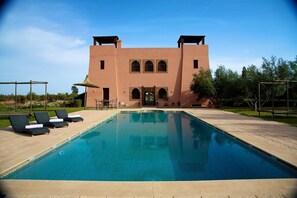 Pool - Villa Agora in the countryside near Marrakech (Sidi Abdellah Ghiat)