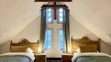 3 Schlafzimmer, Schreibtisch, WLAN, Bettwäsche