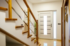 Interior - LUXURY VILLA JERKOVIĆ WITH HEATED POOL AND JACUZZI (Metkovic)