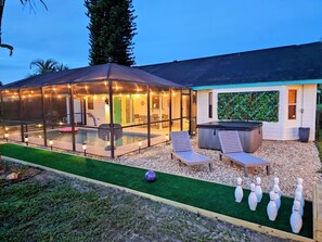 Terrace/patio - Heated Pool, HotTub, MiniGolf, Bowling, GameRoom (North Port)