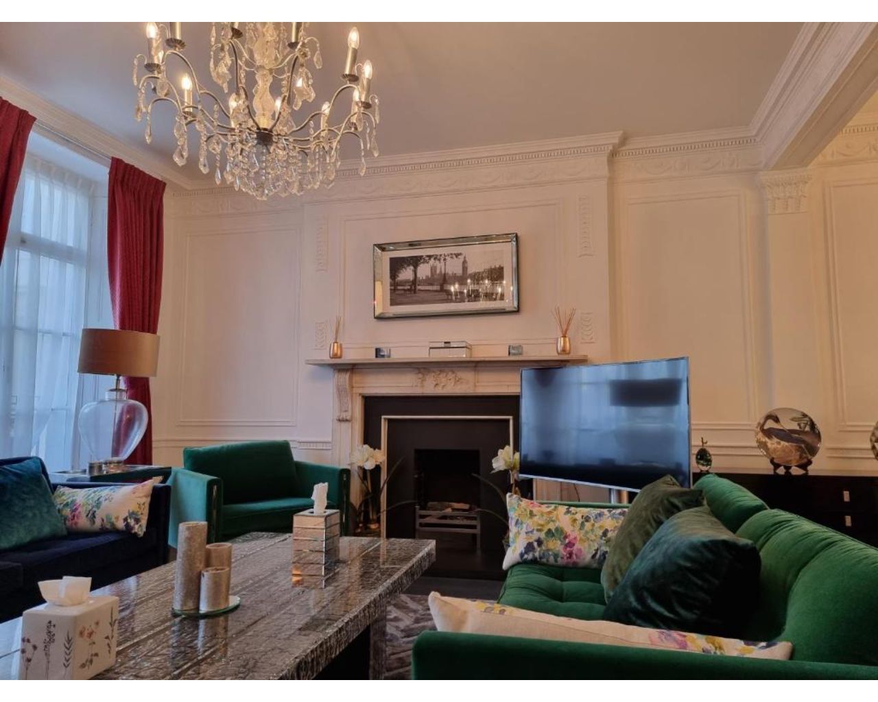 Beautiful  Double Room with Separate Bathroom-R2
