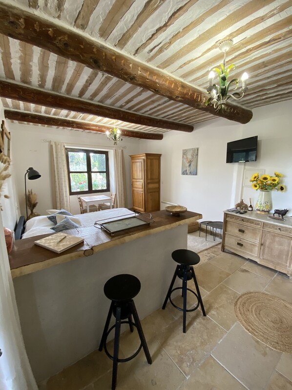 3 chambres, Wi-Fi, draps fournis