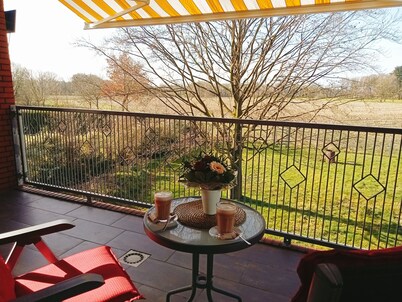 Atelier P19. On the edge of the forest with far-reaching views.