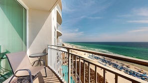 Property grounds - Aqua 804 ~ Gulf Front ~ Panama City Beach ~ Beach Service Included! (Panama City Beach)