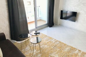 Apartment, 3 Bedrooms, City View | 3 bedrooms, hypo-allergenic bedding, iron/ironing board, free WiFi - NECTAR (Tangier)