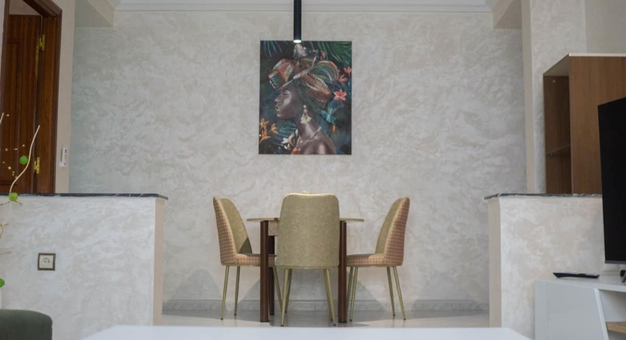 Standard Apartment, 3 Bedrooms, Smoking, City View | Living area | Smart TV