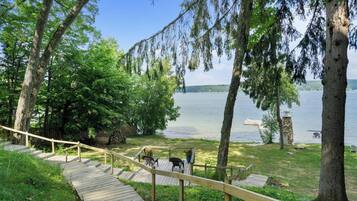 Enceinte de lâhĂ©bergement