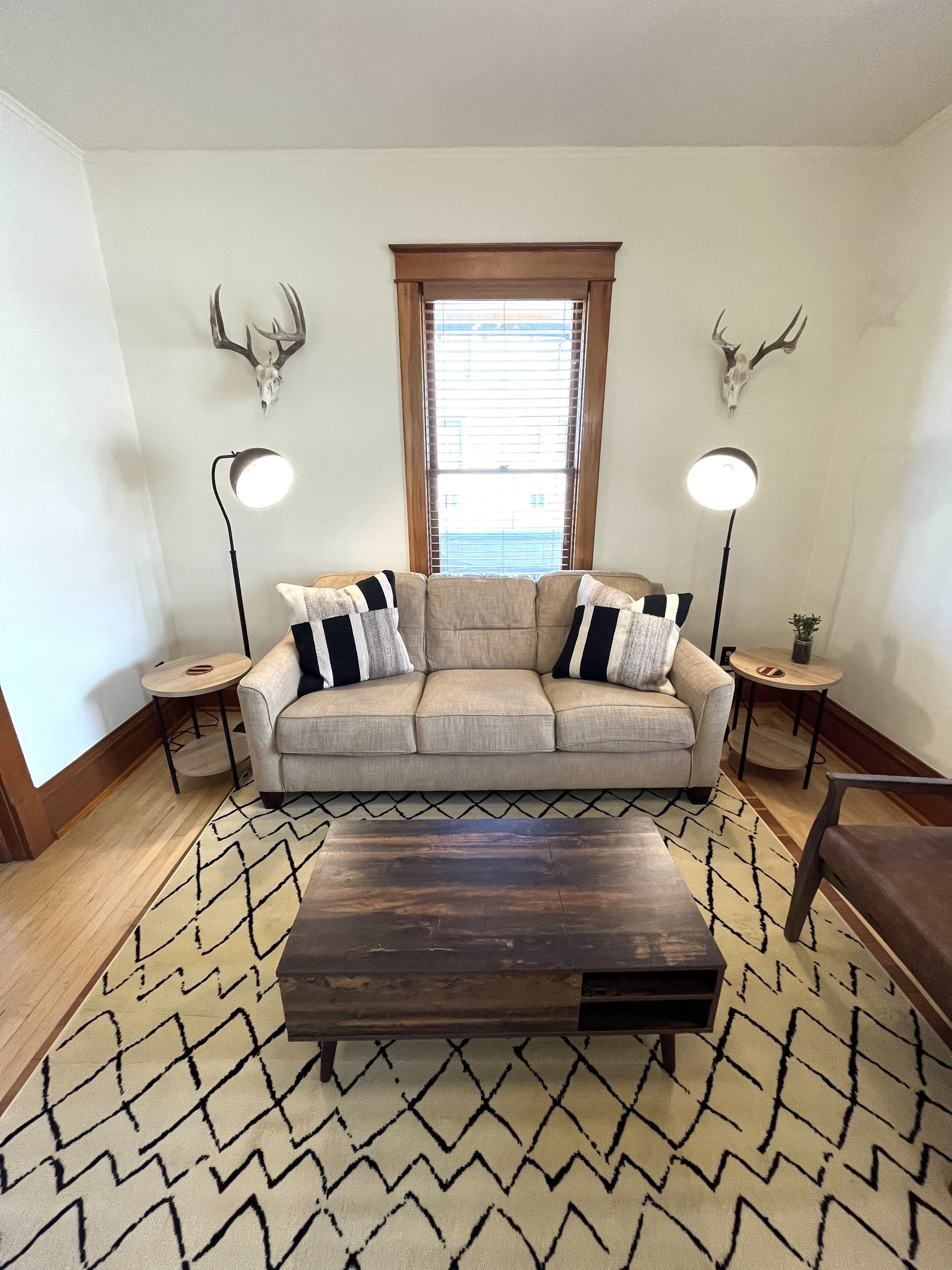 Cozy Historic Home Downtown