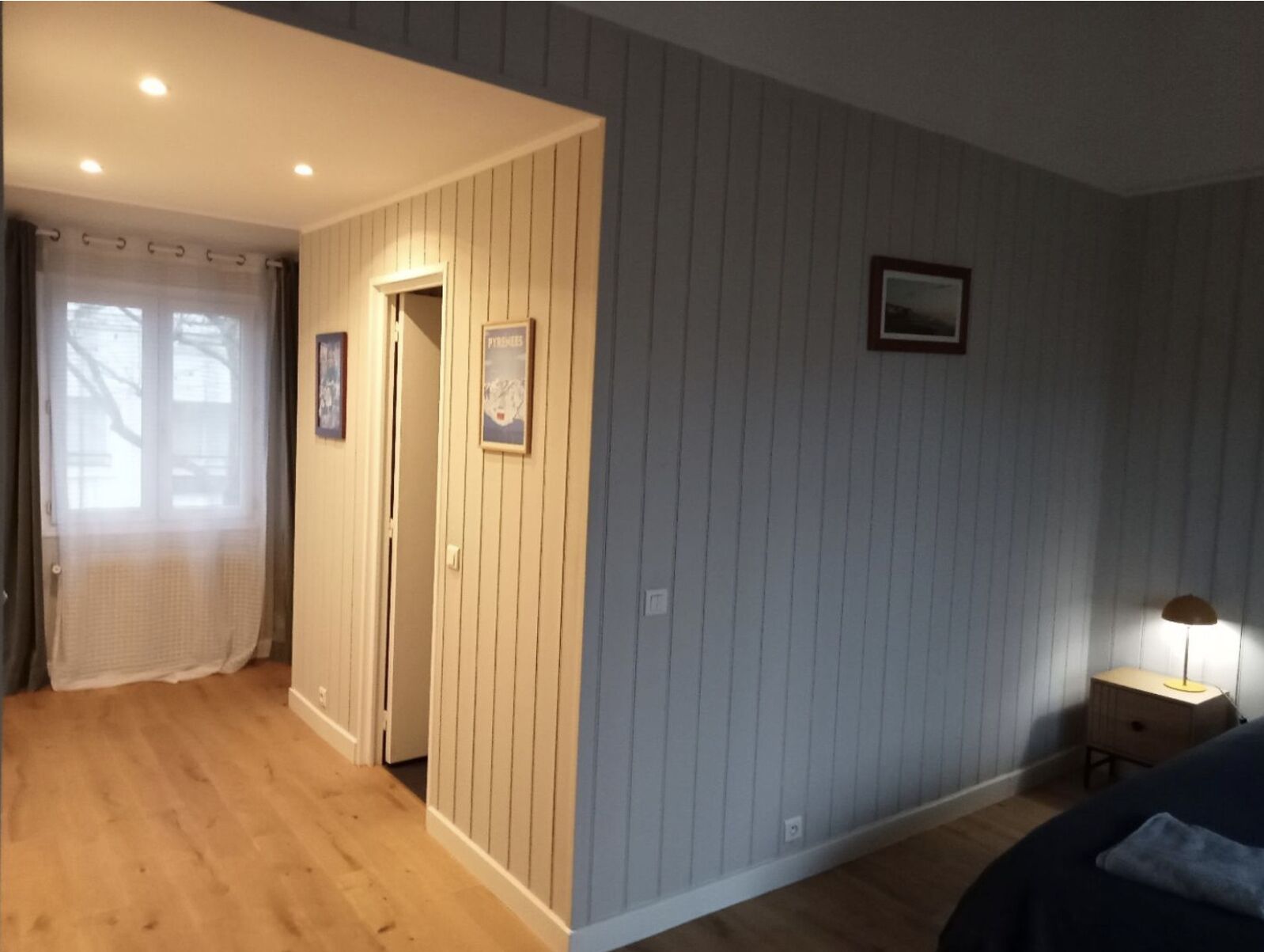 3 slaapkamers, een bureau, een strijkplank/strijkijzer, wifi