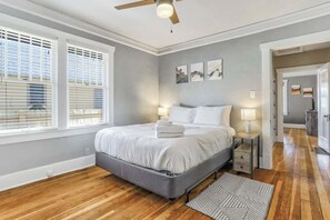 3 chambres, bureau, fer et planche à repasser, Wi-Fi