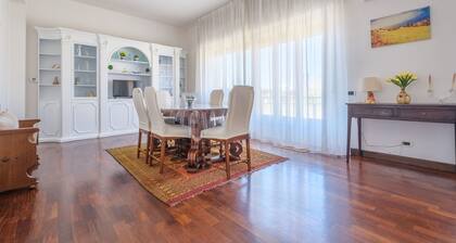 Apartment 'Treviso 4' with Balcony and Air Conditioning