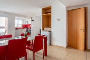 Dining - Apartment 'S23 Sa Caleta ' with Sea View, Wi-Fi and Air Conditioning (Lloret de Mar)
