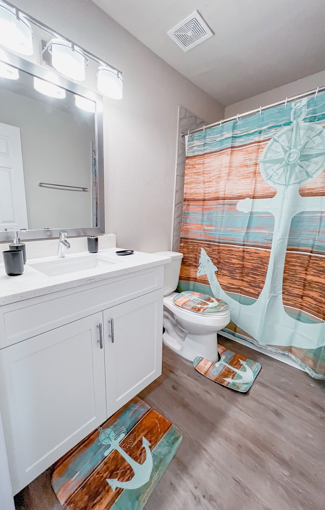 Affordable 2beds 1Bath Apartment near downtown Sarasota