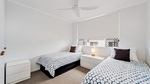 2 bedrooms, WiFi, bed sheets