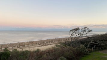 Condo, 3 Bedrooms | Beach