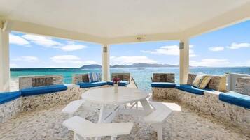 Villa, 1 Bedroom | Outdoor dining