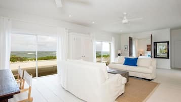 Rumah, 6 kamar tidur | Area keluarga