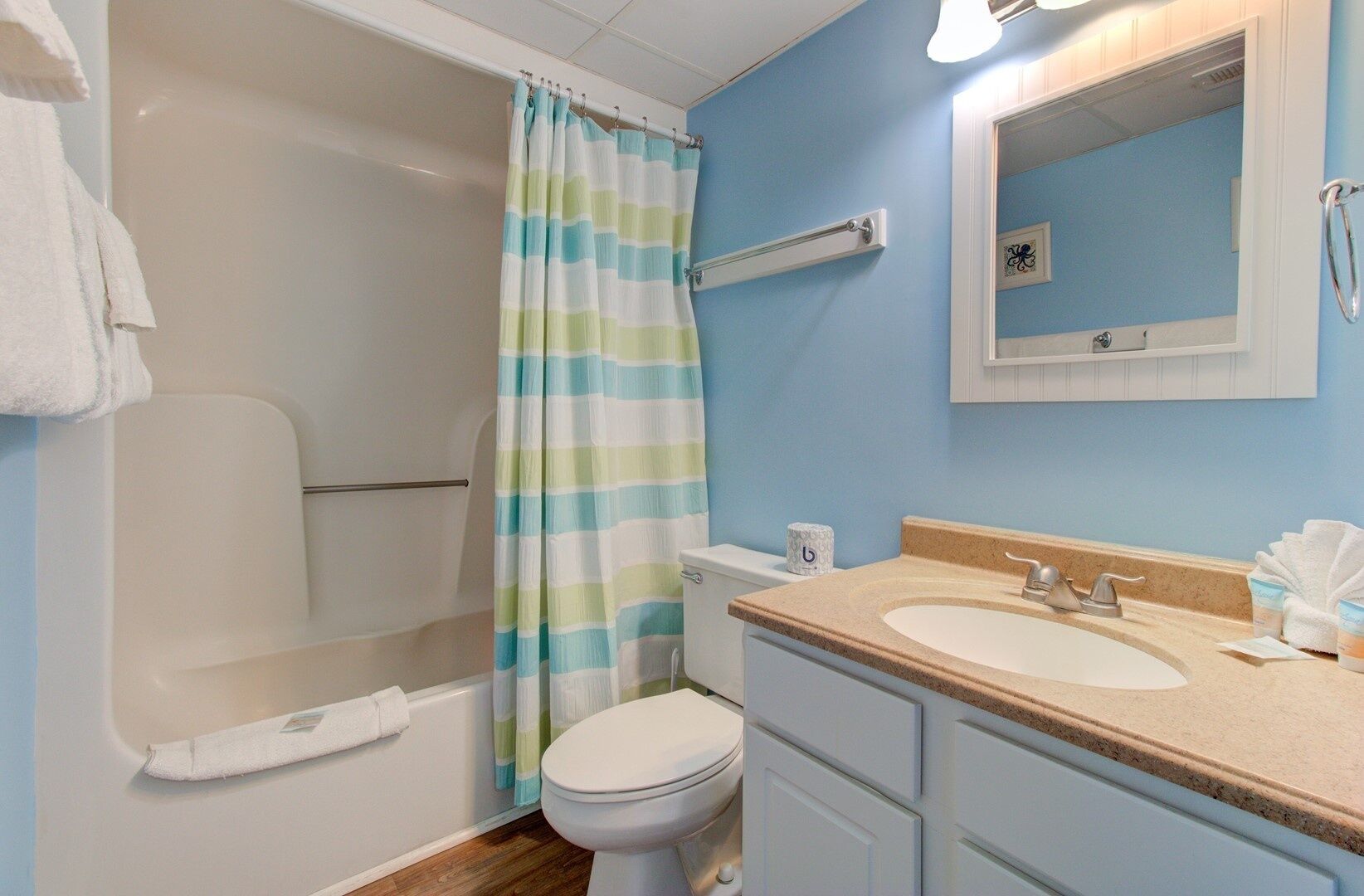 0601 Seaclusion 1 Bedroom Condo by Redawning